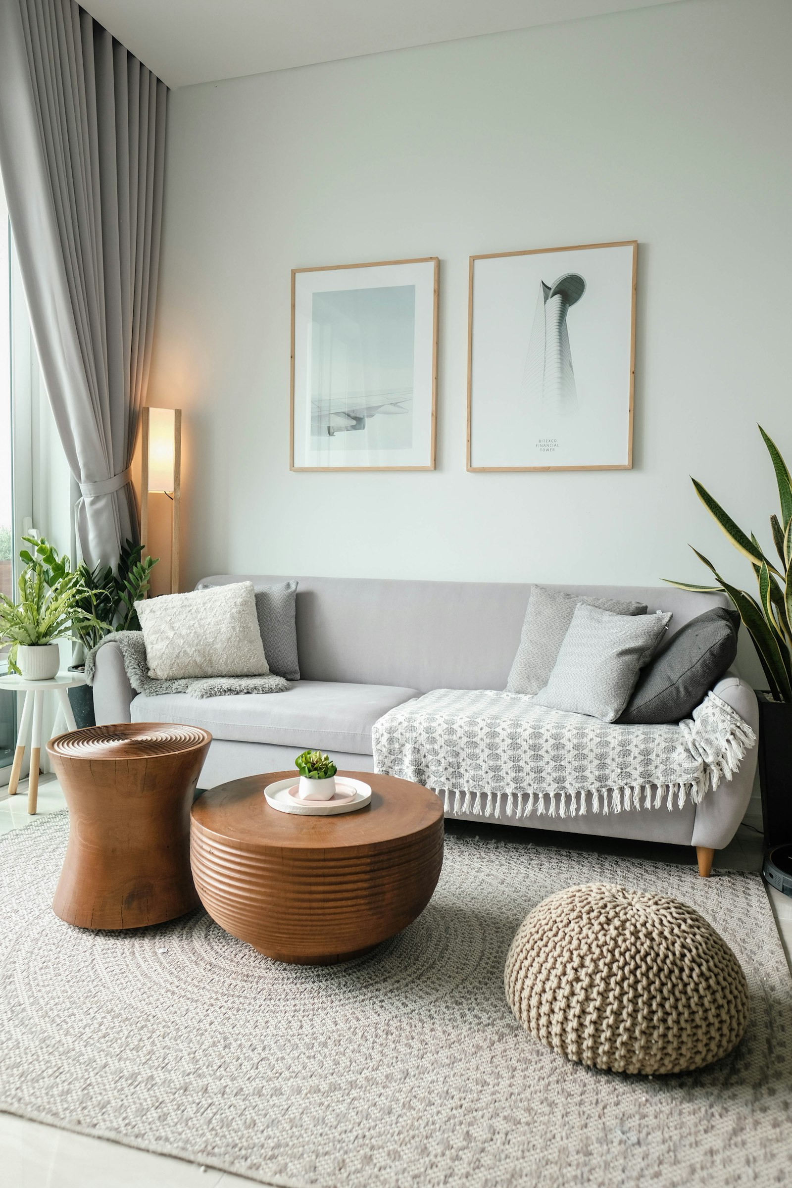 A tidy, freshly cleaned living room with bright natural light